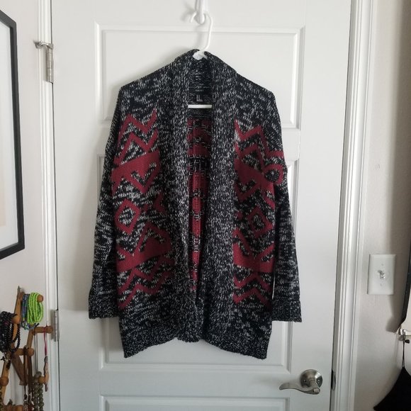 Great cardigan with Southwest design - Picture 1 of 5